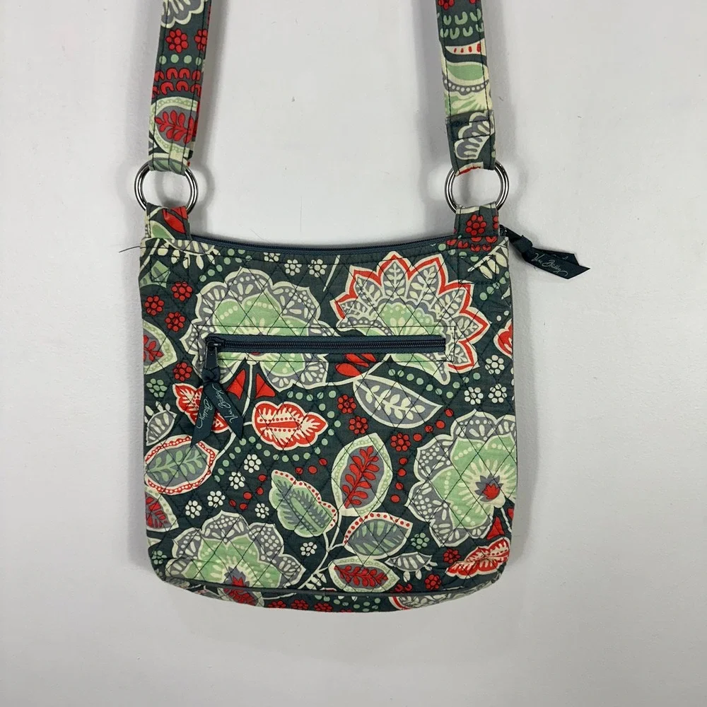 Vera Bradley Floral Crossbody Bag Adjustable Strap Travel Zip‎ Pocket Purse